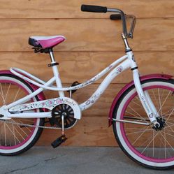 SCHWINN 20" Wheel Heart Single-Speed Cruiser Kids Bike 
