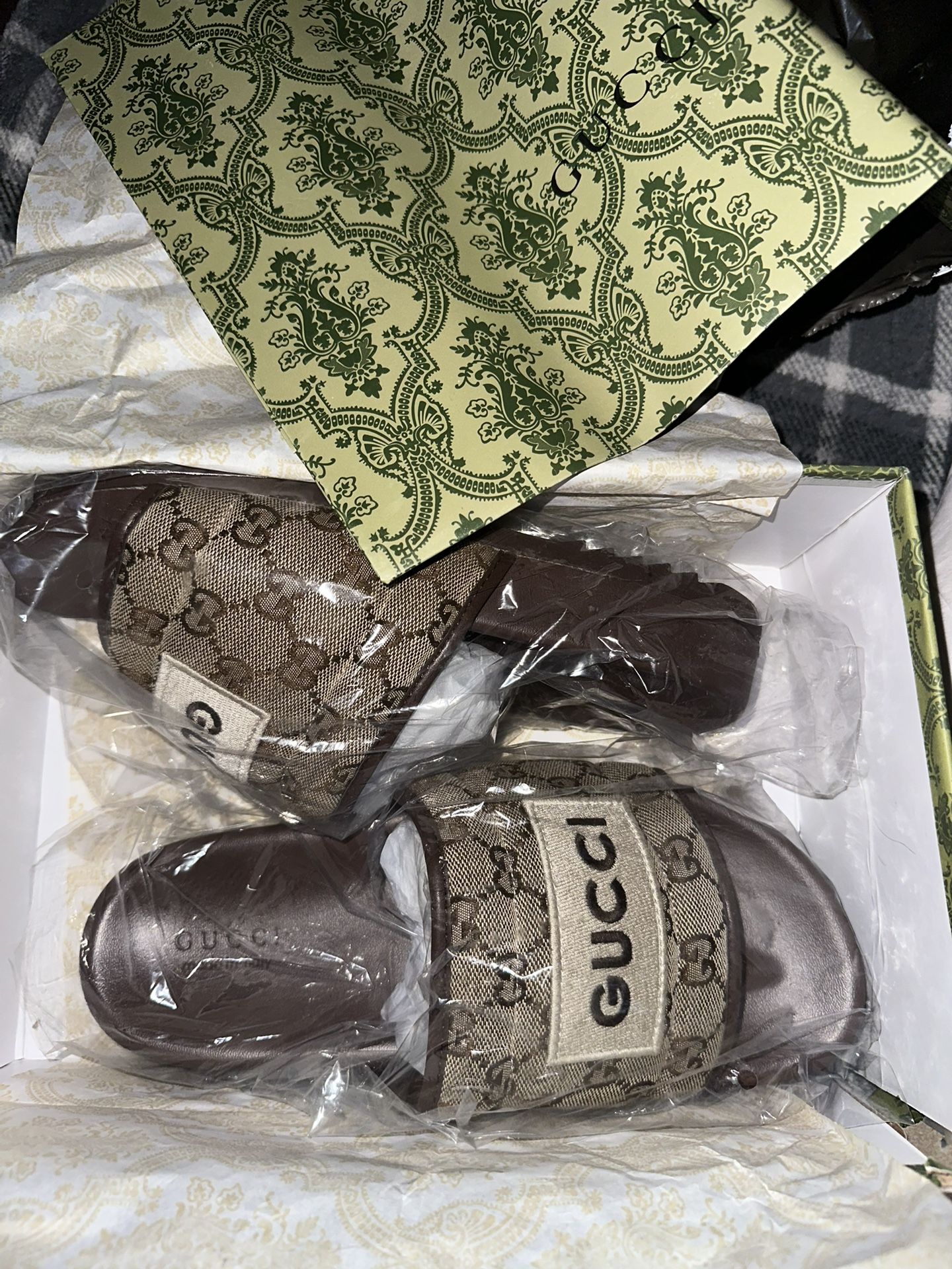 Gucci Slippers Size 40