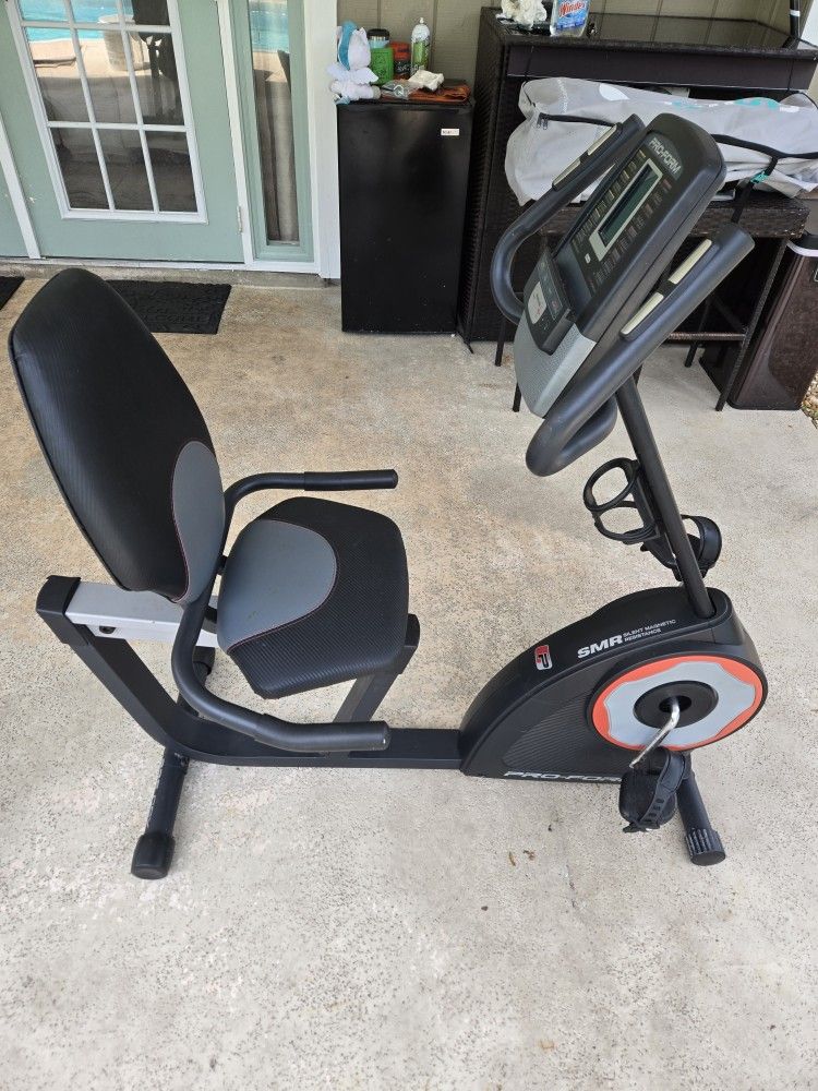 Pro-form Recumbent Exercise Bike