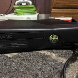 Black Xbox 360 With Controllers