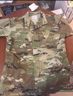 Female Army/ Air Force OCP/Multicam  Size 36 Reg U
