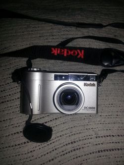 KODAK DC4800 DIGITAL CAMERA