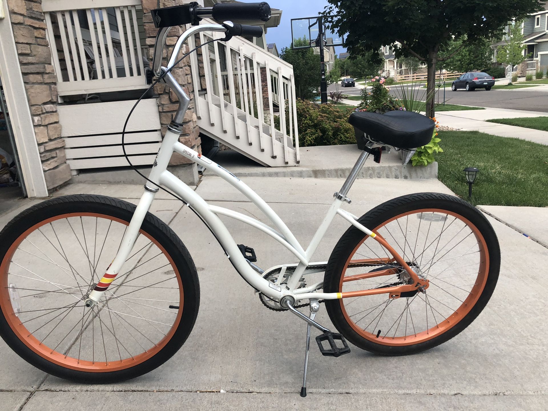 Raleigh 3-speed Cruiser Bike