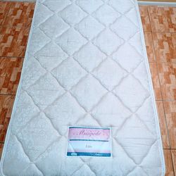 Twi,n Size Beautyrest Matt,ress. Special: $70 (Limited Time Only!)