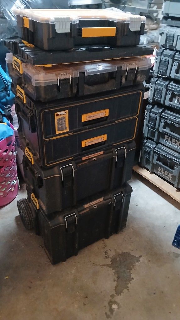 Dewalt Tool Box Set