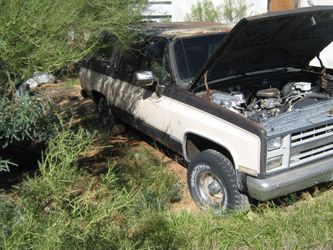 1986 Chevy Suburban
