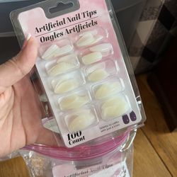 Stiletto And Square Nail Tips 