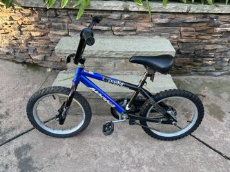 Magna Major Damage 16-Inch BMX Bike