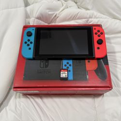 Nintendo Switch 