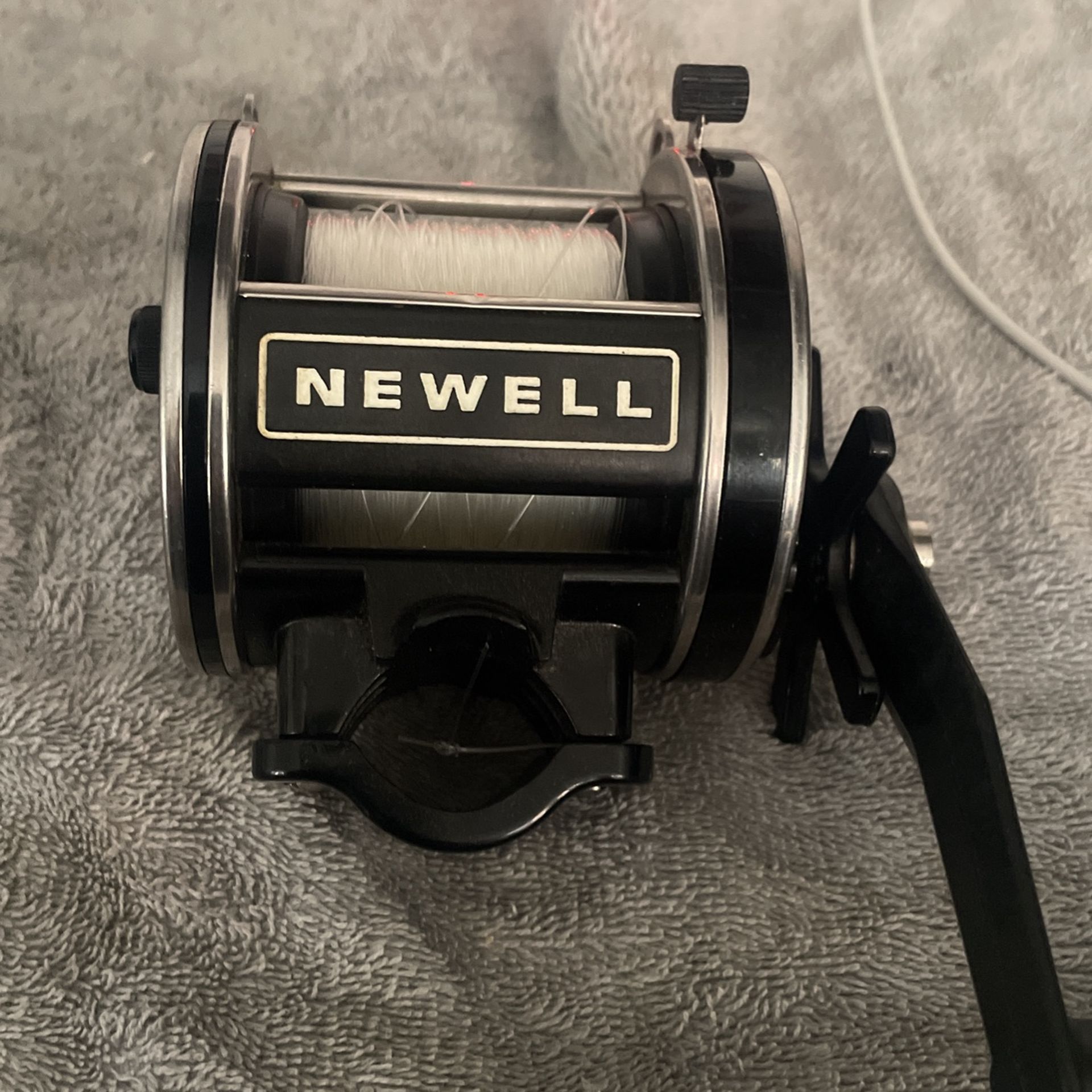 Newell 533-5.5 Fishing Reel