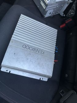 Kenwood Amp