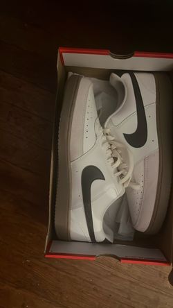 Nike Low-Top White Sneakers