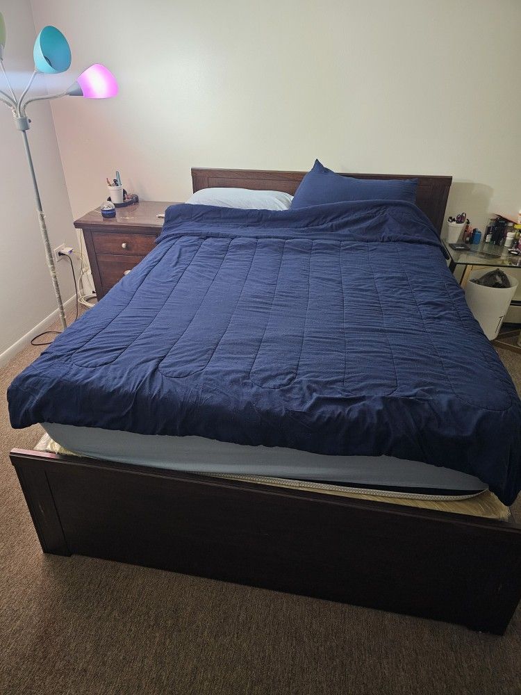 Full Size Bedroom Set