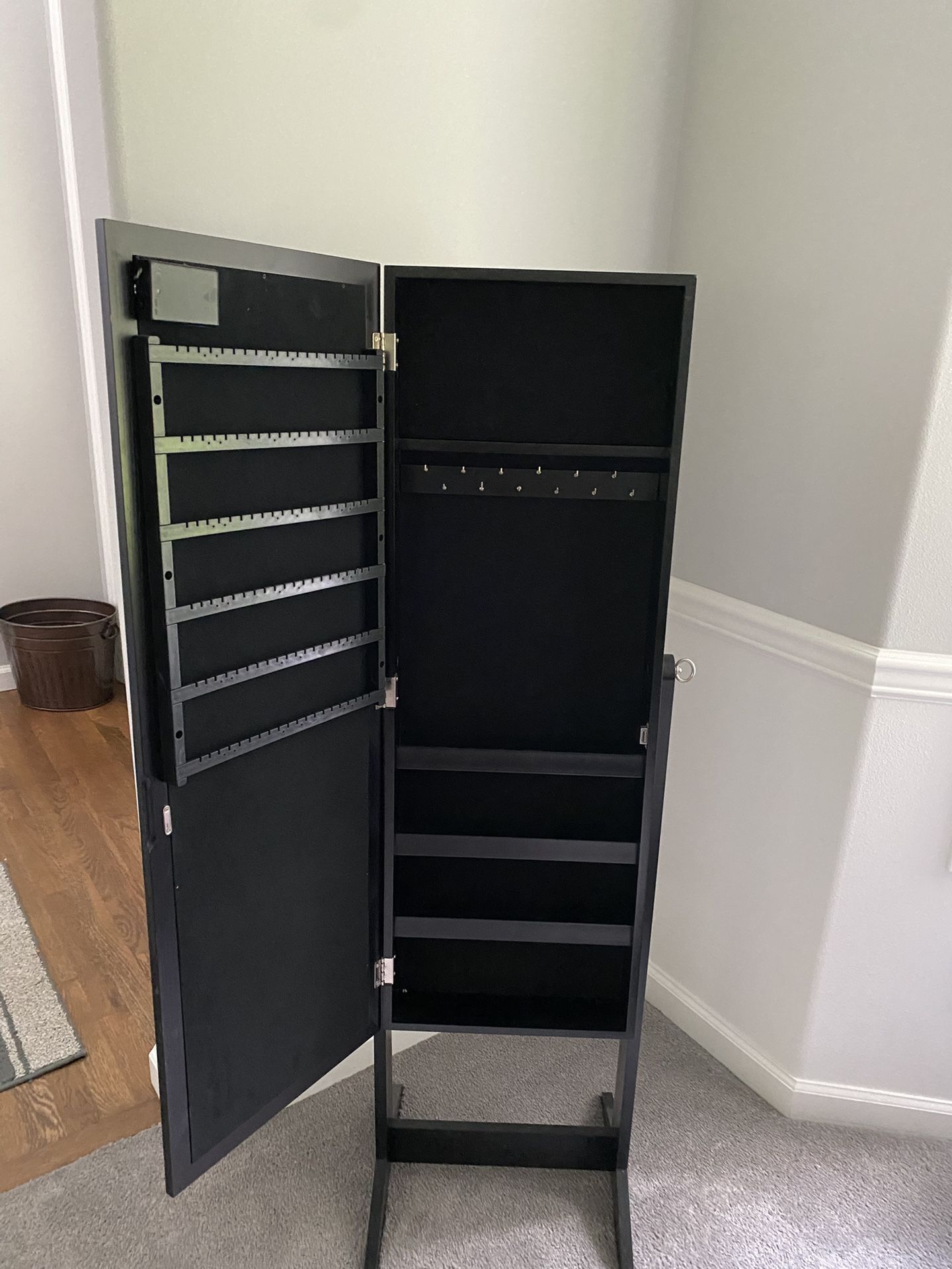 Jewelry Armoire With Mirror and Lights