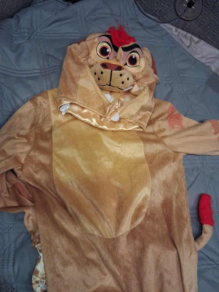 Simba Costume 4-5T
