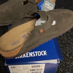 BIRKENSTOCK Leather Clogs W9