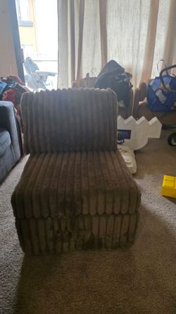 Small Sofa/Day Bead