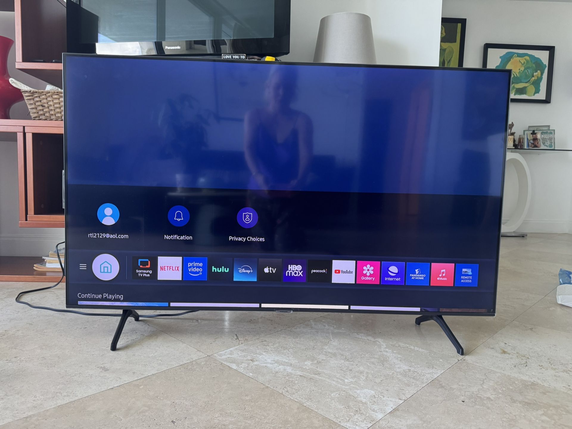 Samsung 55” Crystal UHD 4K Smart TV – Barely Used, Perfect Condition!