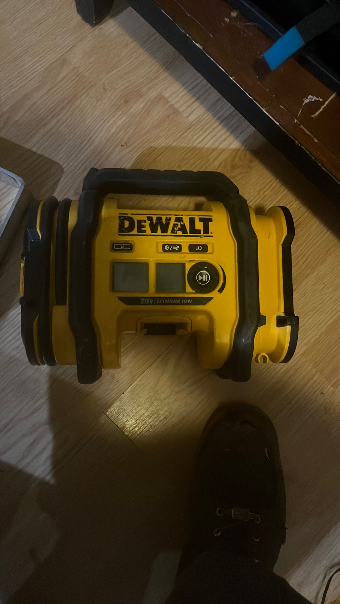 Dewalt Cordless Air Pump