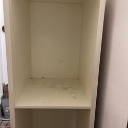 Swivel Shelving Unit Free