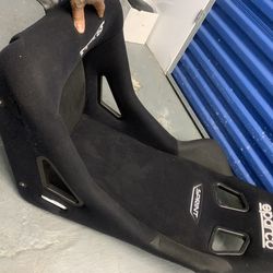 Sparco sprint bucket racing seat with rails and seat belt