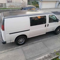 02 GMC Savana 3(contact info removed)00 Miles 