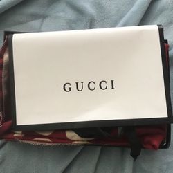 Gucci Scarf Size Small