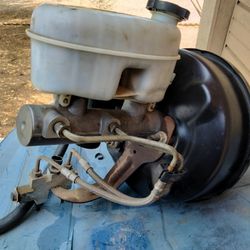 2004 Yukon Denali XL Brake Booster 