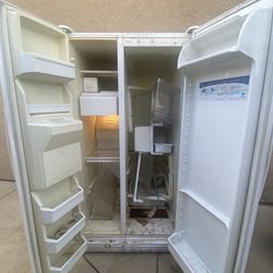 Whirlpool refrigerator 