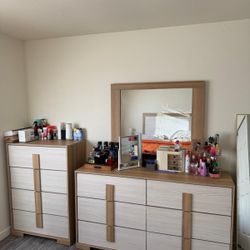 Comfortable Bed for Sale – Good Condition