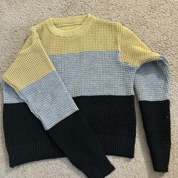 Pull Over Sweater With Crew Neck