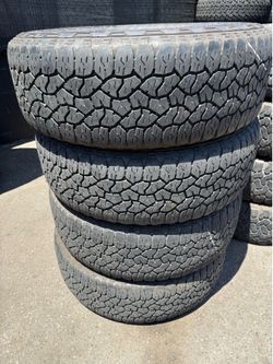 Vendo 275/65/R20 las 4 llantas Goodyear por $200