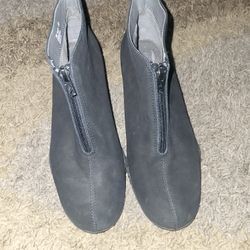 Woman's aersosoles Size 7 Hills