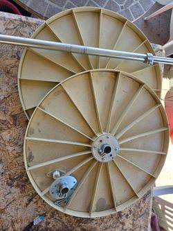 Free !Rev-A-Shelf 2 -Tier White Lazy susan