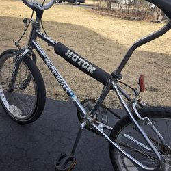 My ( 85) HUTCH.  O g.   Rare find 4130 Chromoly 