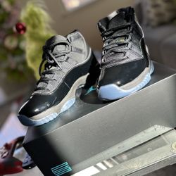 Jordan 11 Gamma Blue