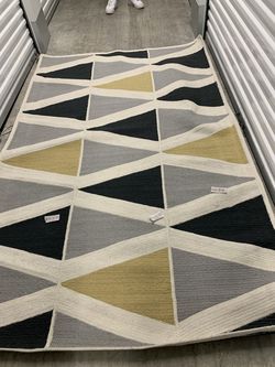 Area Rug NWT
