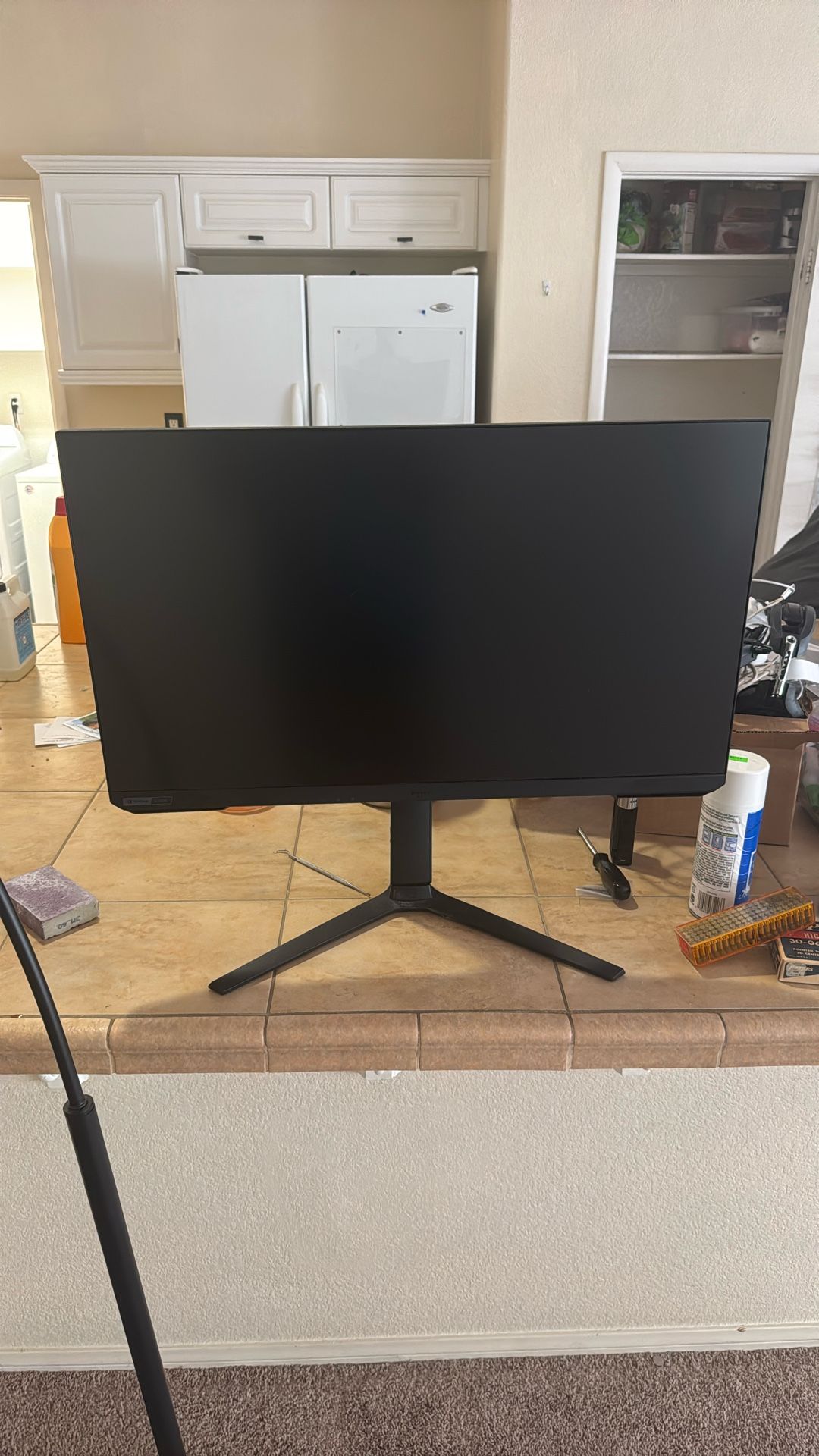 Samsung Odyssey G7 28” 4K Gaming Monitor – $200