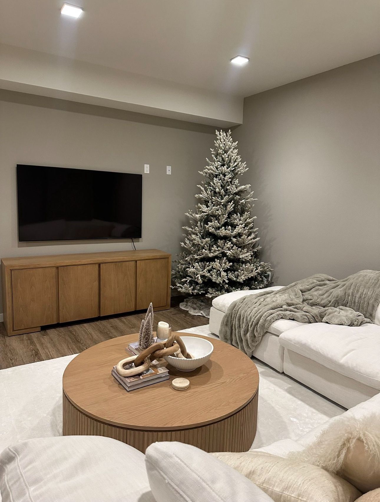 Restoration hardware Enzo 4 Door Media Console