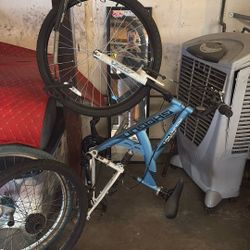 V Shock Suspension Bike