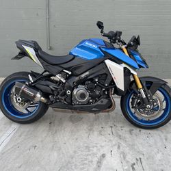2022 Suzuki GSX-S 1000 