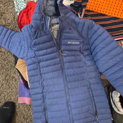 Girl Jackets And Pull Over Hoodies