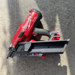 30 Degree Framing Nailer Fuel Milwaukee M18