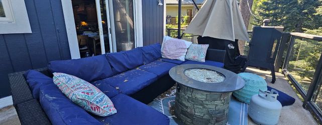 Outdoor Couches + Furniture