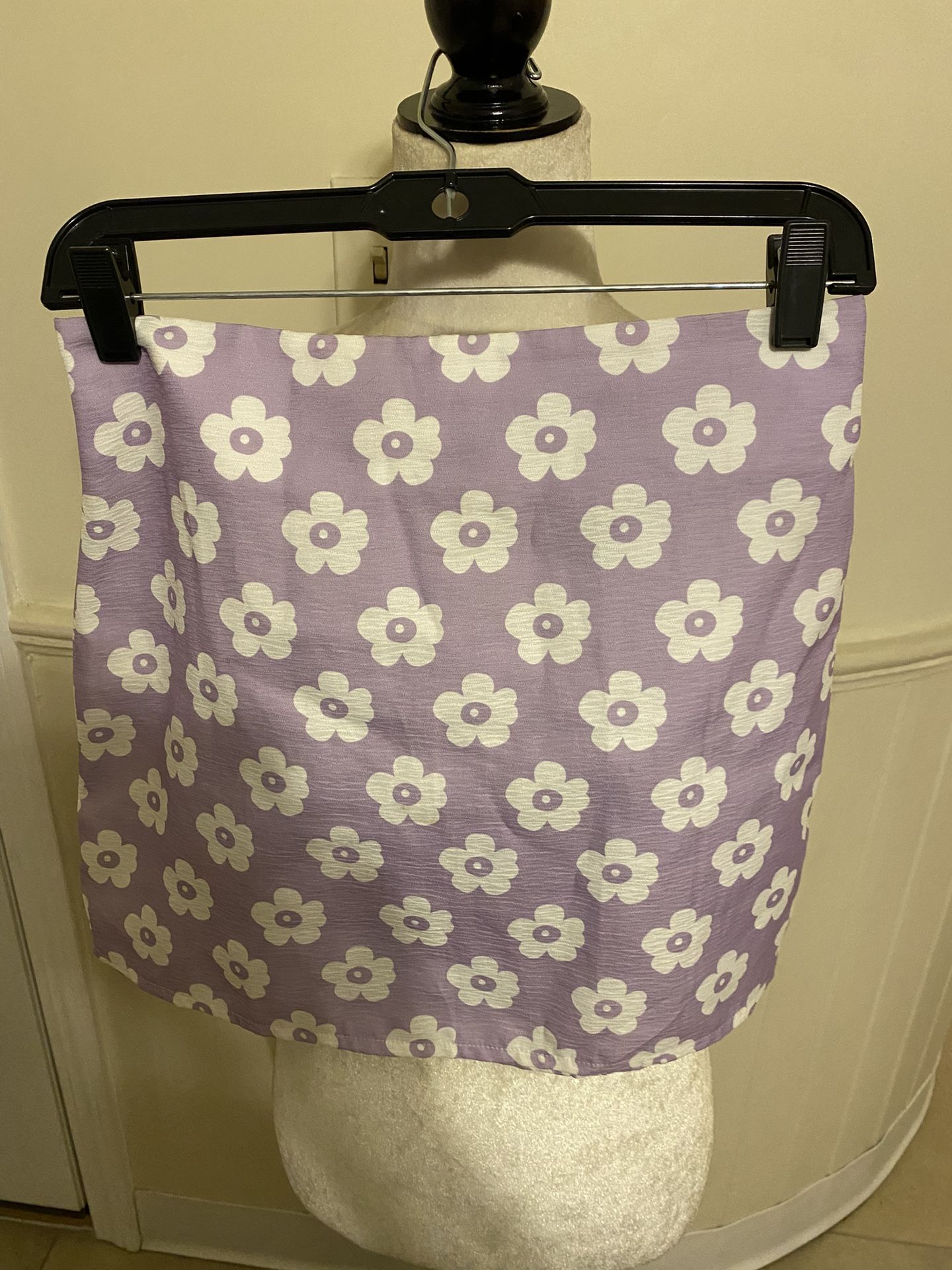 Like New Pretty Summer Skirt Size Small