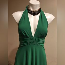 As U Wish Beautiful Emerald Green Halter Top Empire Waist Dress  Size Medium