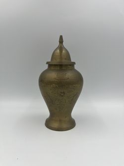Vintage Mid Century Modern Etched Brass Lidded Ginger Jar / Vase / Urn 