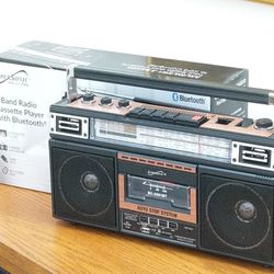 Shortwave AM FM Bluetooth MP3 SD Thumb Cassette Recorder Bluetooth NEW