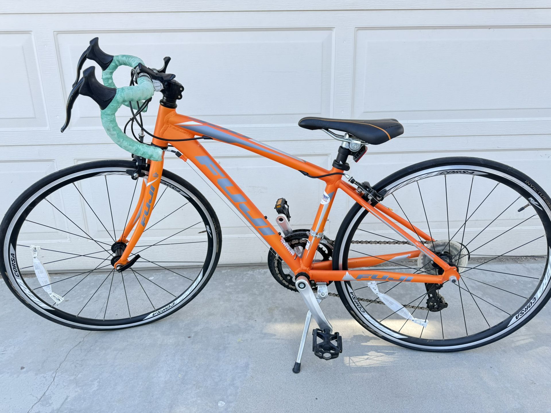 Fuji Ace 650 junior road bike Shimano 7 Speed Lightweight aluminum