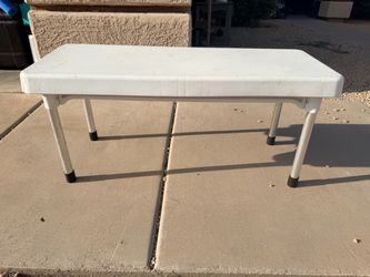 3’ White Plastic Portable Folding Bench (LxWxH: 14.5” x 37.5” x 17”)